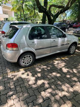 FIAT PALIO 1.0 MPI ELX 8V FLEX 4P MANUAL FIAT PALIO 1.0 MPI ELX 8V FLEX 4P MANUAL
